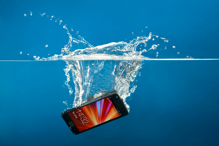 iphone-water-damage.jpg